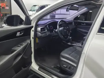 2019 Kia Sorento с пробегом 98 243 км