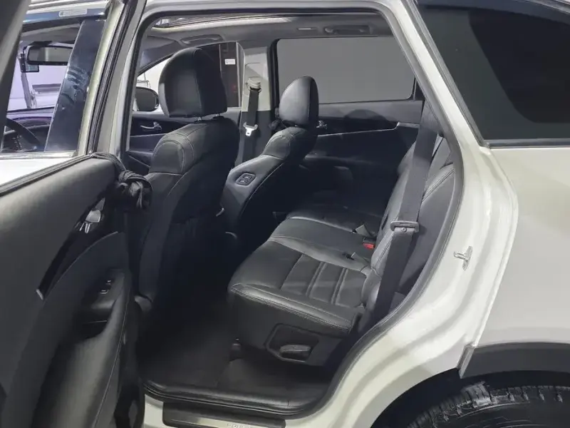2019 Kia Sorento с пробегом 98 243 км