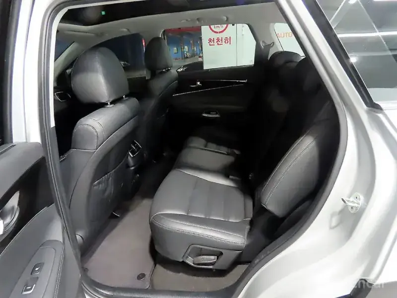 2019 Kia Sorento с пробегом 25 980 км