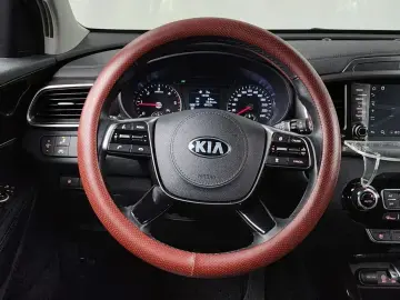 2018 Kia Sorento с пробегом 68 815 км