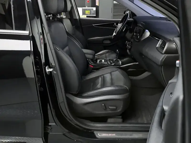 2019 Kia Sorento с пробегом 123 432 км