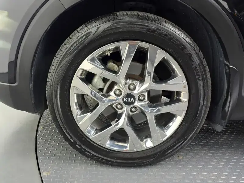 2019 Kia Sorento с пробегом 123 432 км