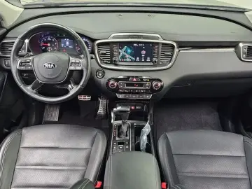 2018 Kia Sorento с пробегом 74 356 км