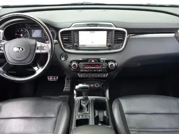 2019 Kia Sorento с пробегом 128 319 км
