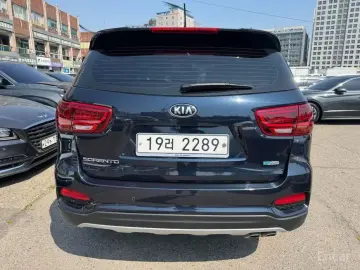 2019 Kia Sorento с пробегом 98 684 км