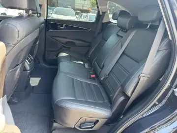 2019 Kia Sorento с пробегом 98 684 км