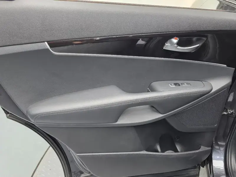 2018 Kia Sorento с пробегом 43 716 км