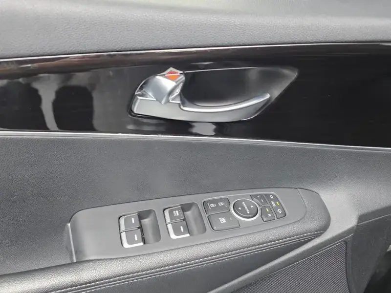 2018 Kia Sorento с пробегом 43 716 км