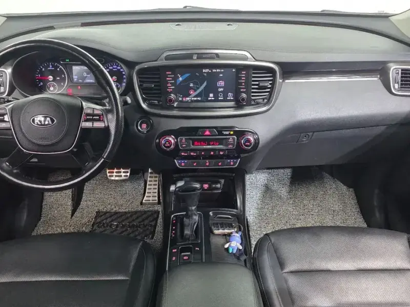 2020 Kia Sorento с пробегом 129 296 км