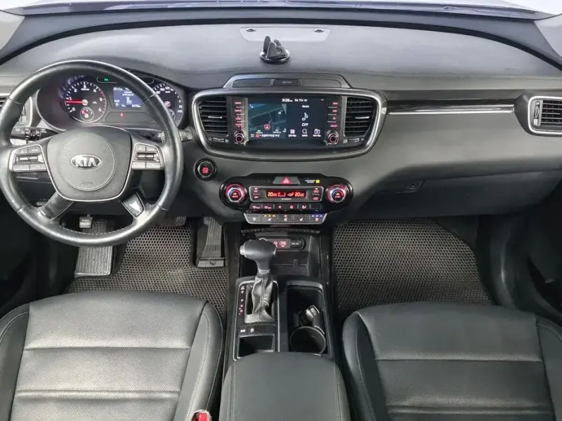 2019 Kia Sorento с пробегом 83 758 км