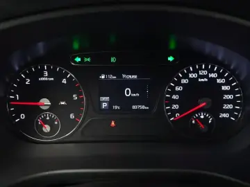 2019 Kia Sorento с пробегом 83 758 км