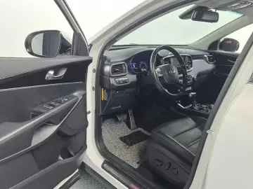 2020 Kia Sorento с пробегом 129 296 км