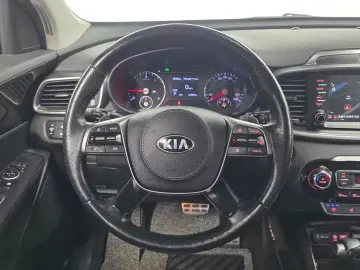 2020 Kia Sorento с пробегом 129 296 км