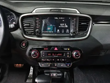 2018 Kia Sorento с пробегом 69 193 км