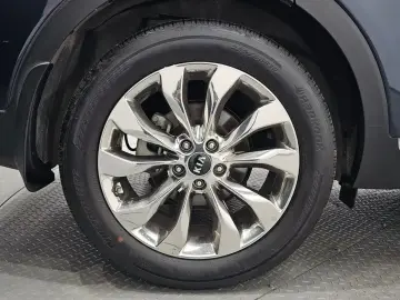 2017 Kia Sorento с пробегом 85 619 км