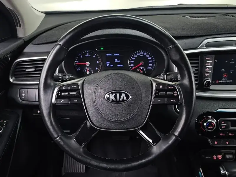 2017 Kia Sorento с пробегом 85 619 км