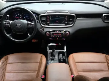 2019 Kia Sorento с пробегом 79 567 км