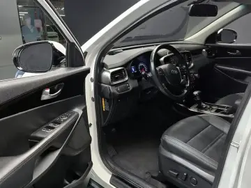2019 Kia Sorento с пробегом 48 026 км