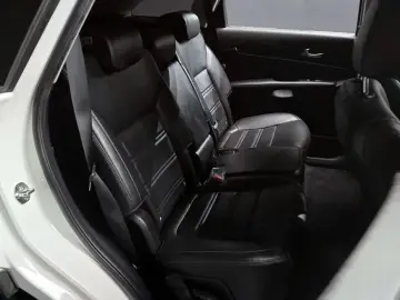 2019 Kia Sorento с пробегом 48 026 км