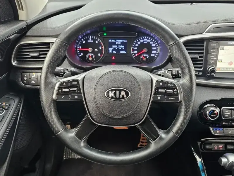 2019 Kia Sorento с пробегом 45 369 км