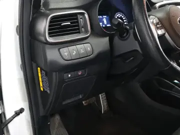 2018 Kia Sorento с пробегом 143 567 км
