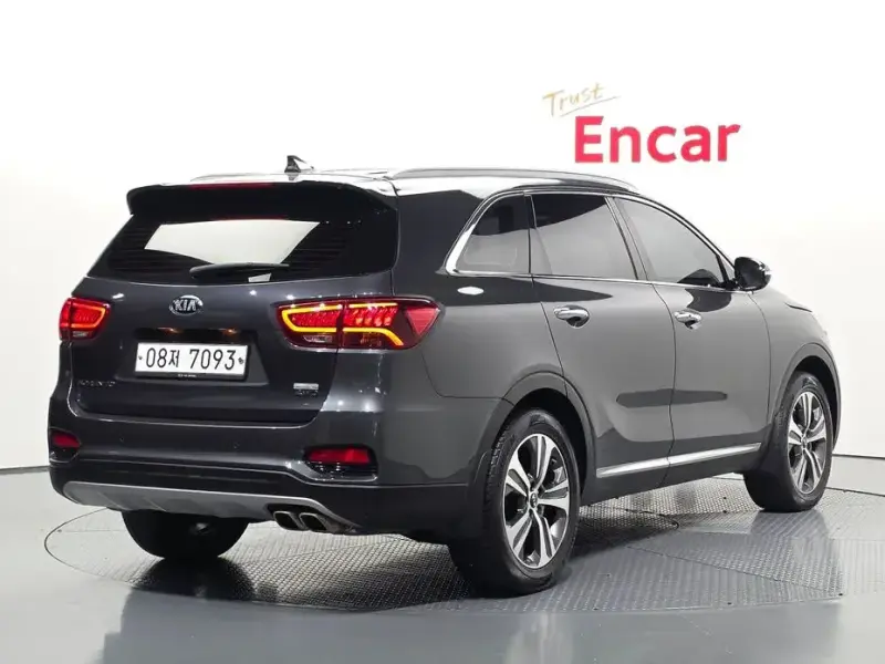 2017 Kia Sorento с пробегом 80 908 км