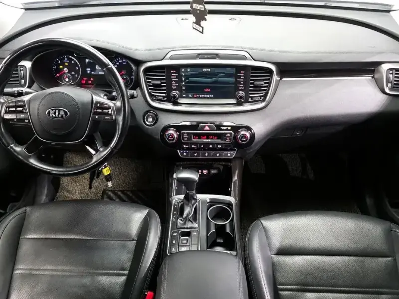2017 Kia Sorento с пробегом 80 908 км