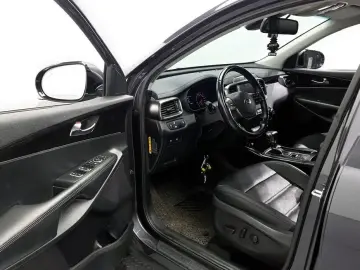 2017 Kia Sorento с пробегом 80 908 км