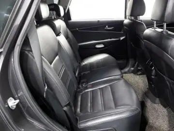 2017 Kia Sorento с пробегом 80 908 км