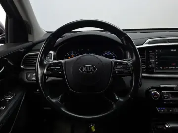 2017 Kia Sorento с пробегом 80 908 км