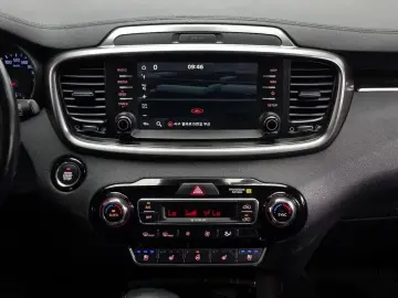 2017 Kia Sorento с пробегом 80 908 км