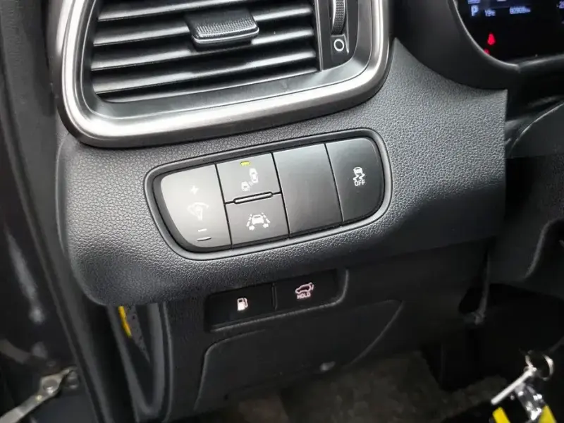 2017 Kia Sorento с пробегом 80 908 км
