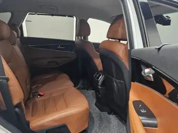 2019 Kia Sorento с пробегом 39 282 км