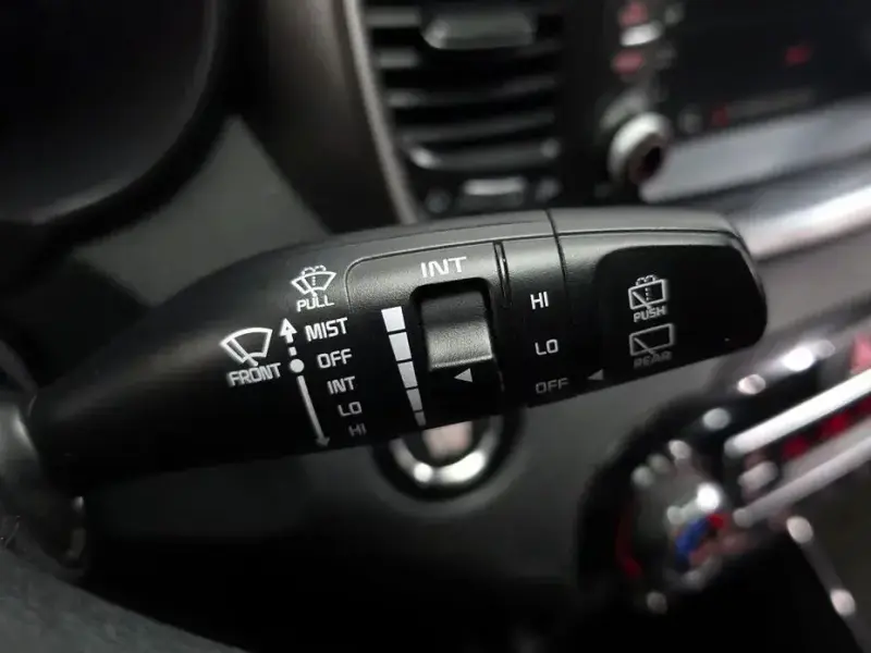 2017 Kia Sorento с пробегом 80 908 км