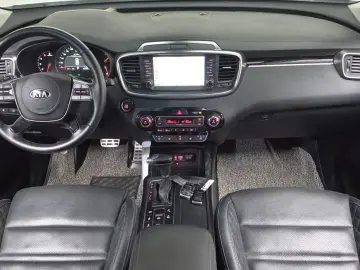 2019 Kia Sorento с пробегом 93 429 км