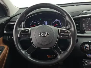 2017 Kia Sorento с пробегом 107 615 км