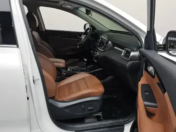 2017 Kia Sorento с пробегом 107 615 км
