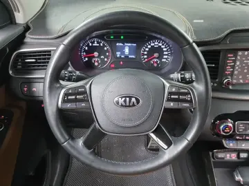 2017 Kia Sorento с пробегом 51 670 км