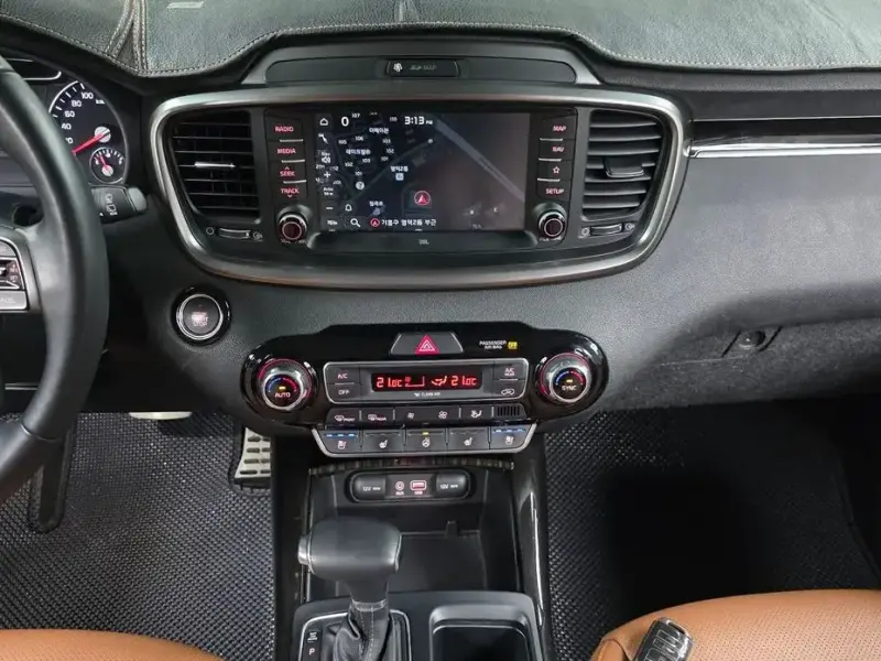 2017 Kia Sorento с пробегом 51 670 км