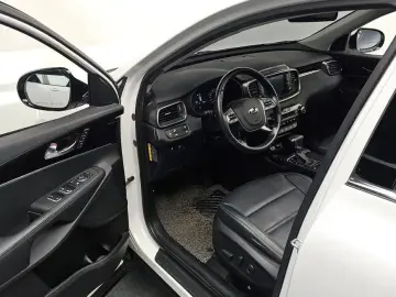 2019 Kia Sorento с пробегом 66 888 км