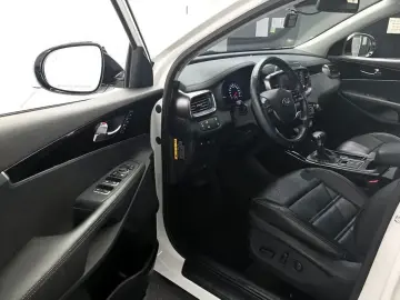 2019 Kia Sorento с пробегом 65 771 км