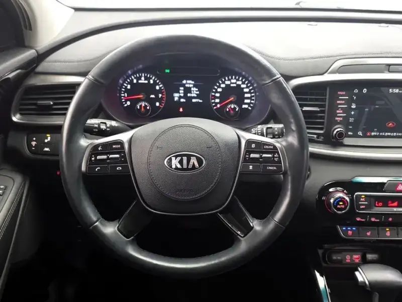 2019 Kia Sorento с пробегом 65 771 км
