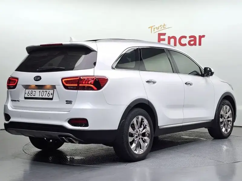 2017 Kia Sorento с пробегом 122 049 км