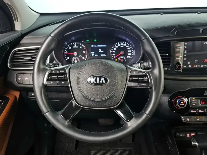 2017 Kia Sorento с пробегом 122 049 км