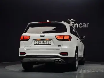 2017 Kia Sorento с пробегом 61 422 км