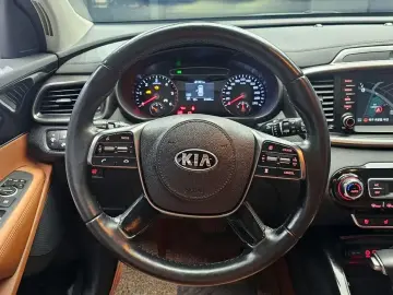 2017 Kia Sorento с пробегом 61 422 км
