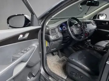 2017 Kia Sorento с пробегом 183 809 км