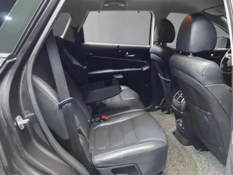2017 Kia Sorento с пробегом 183 809 км