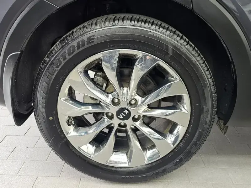 2019 Kia Sorento с пробегом 23 787 км