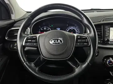 2019 Kia Sorento с пробегом 23 787 км